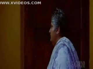 Indiýaly aktrisa divya dutta all swell scenes in hisss